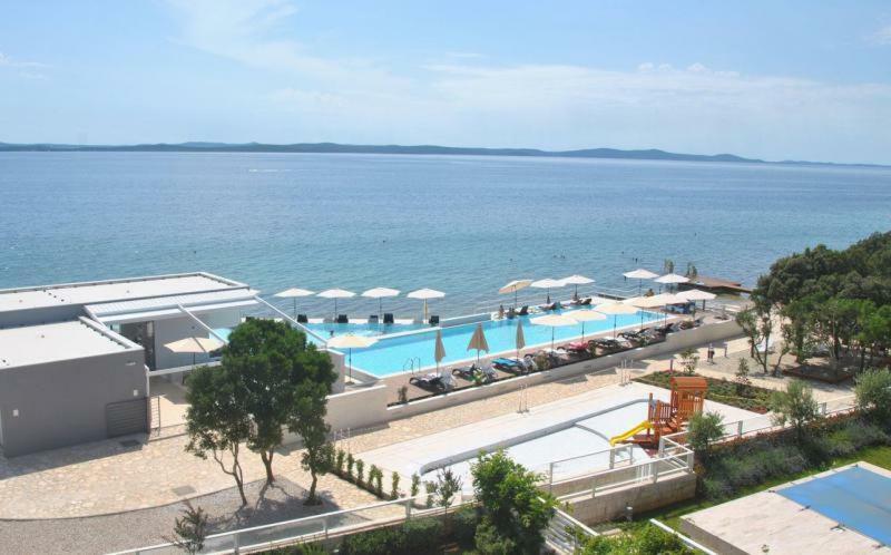 Apartmani Astrado Petrcane Luaran gambar