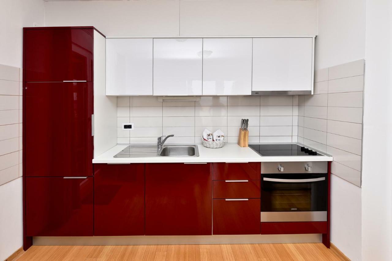 Apartmani Astrado Petrcane Luaran gambar