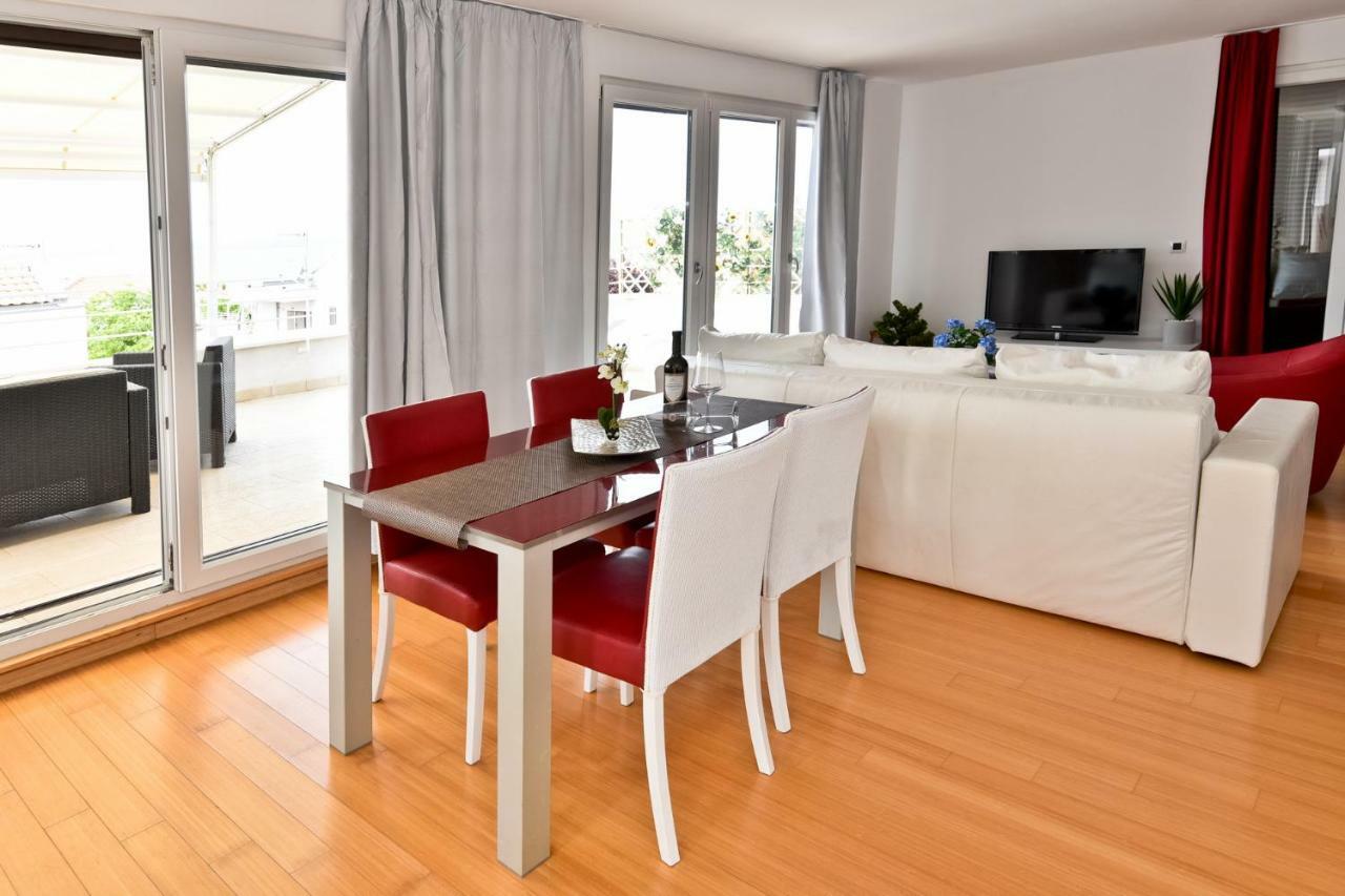 Apartmani Astrado Petrcane Luaran gambar